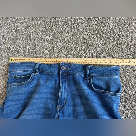 WRANGLER RETRO® MAE BOOTCUT MID RiSE JEANS - Picture 5 of 9